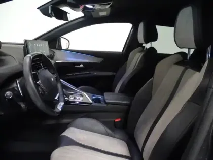 Photo 7 Peugeot 3008  HYBRID 225ch GT e-EAT8