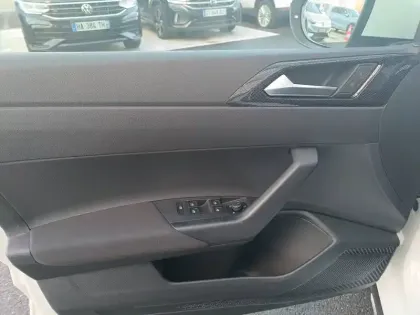 Photo 31 Volkswagen Taigo  1.0 TSI 116 BVM6