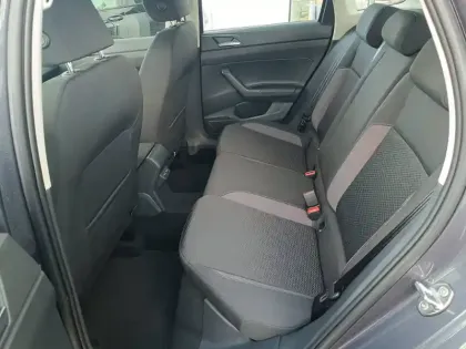 Photo 27 Volkswagen Taigo  1.0 TSI 116 DSG7