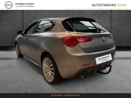 Photo 9 Alfa Romeo Giulietta  1.4 TB MultiAir 150ch Super Stop&Start