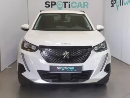 Photo 20 Peugeot 2008  PureTech 130 S&S BVM6
