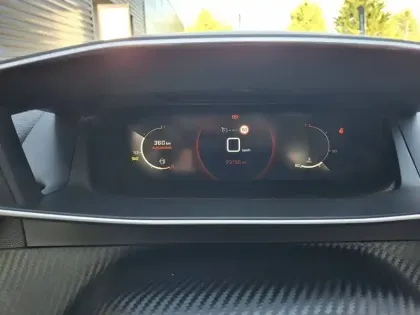Photo 74 Peugeot 2008  PureTech 130 S&S BVM6