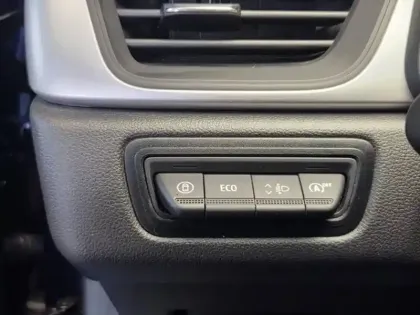 Photo 34 Renault Captur  TCe 90