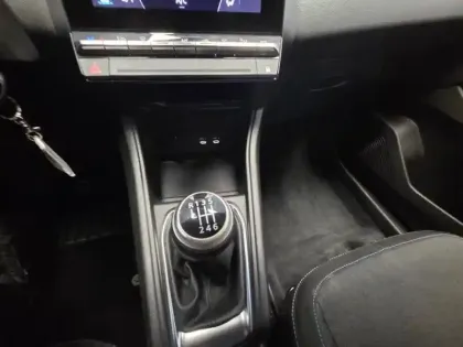 Photo 25 Renault Captur  TCe 90