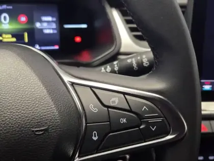 Photo 29 Renault Captur  TCe 90