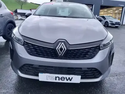 Photo 12 Renault Clio  E-Tech full hybrid 145 GSR2