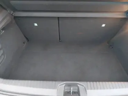 Photo 15 Renault Clio  E-Tech full hybrid 145 GSR2