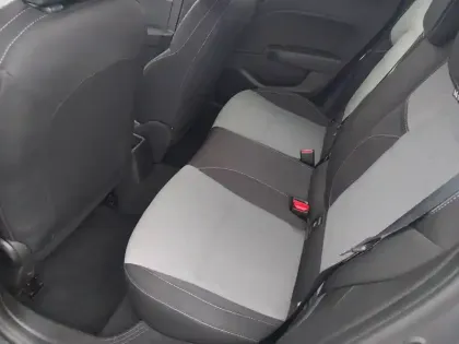 Photo 21 Renault Clio  E-Tech full hybrid 145 GSR2