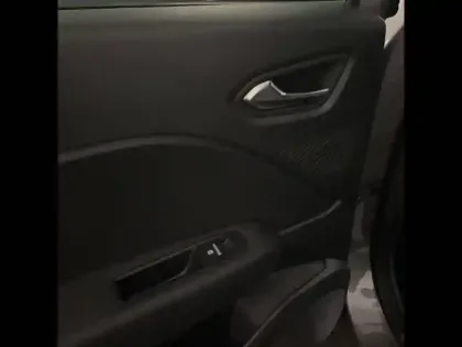 Photo 12 Renault Captur  TCe 90