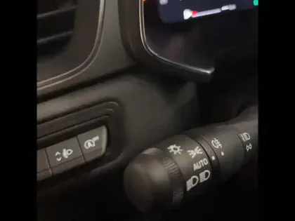 Photo 6 Renault Captur  TCe 90