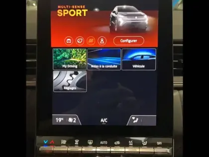 Photo 26 Renault Captur  TCe 90