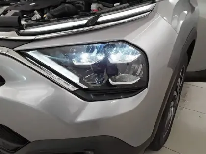 Photo 18 Citroën C4  BlueHDi 130 EAT8