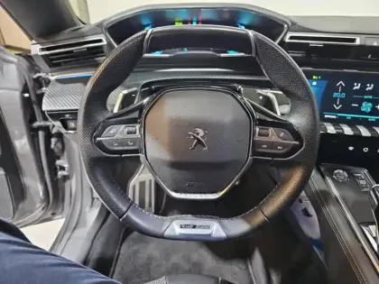 Photo 14 Peugeot 508  HYBRID 225ch GT Line e-EAT8 10cv