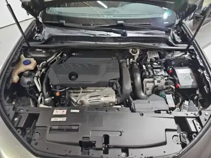 Photo 9 Peugeot 508  HYBRID 225ch GT Line e-EAT8 10cv