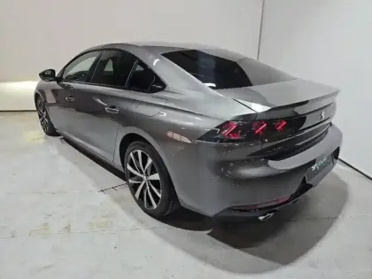 Photo 6 Peugeot 508  HYBRID 225ch GT Line e-EAT8 10cv