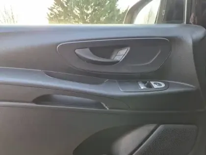 Photo 27 Mercedes Vito  Tourer 116 CDI Long 9G-Tronic RWD