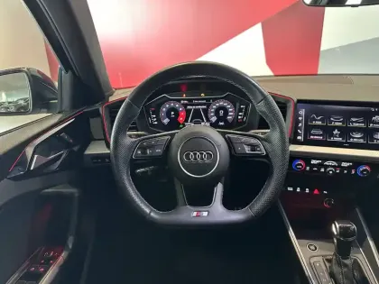 Photo 15 Audi A1  Sportback 30 TFSI 110 ch S tronic 7