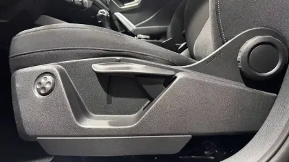 Photo 54 Audi Q2  35 TDI 150 S tronic 7