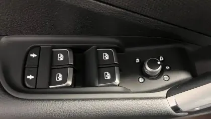 Photo 52 Audi Q2  35 TDI 150 S tronic 7