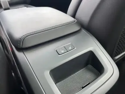 Photo 24 Volvo Xc60  T6 AWD 253 + 145ch Ultra Style Dark Geartronic