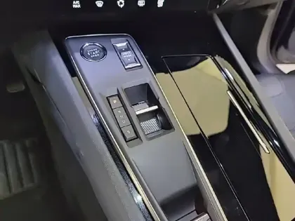 Photo 33 Peugeot 508  SW Hybrid 180 e-EAT8