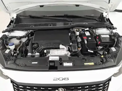 Photo 18 Peugeot 208  PureTech 100 S&S BVM6