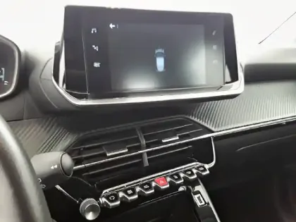 Photo 17 Peugeot 208  PureTech 100 S&S BVM6