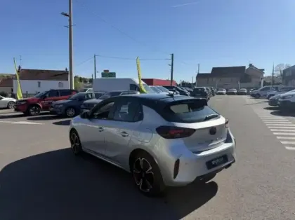 Photo 6 Opel Corsa Gén. VI Ph2 GS 5