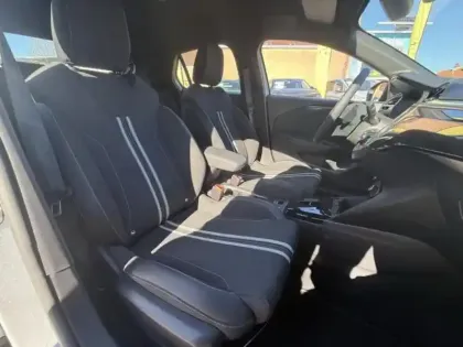 Photo 10 Opel Corsa Gén. VI Ph2 GS 5