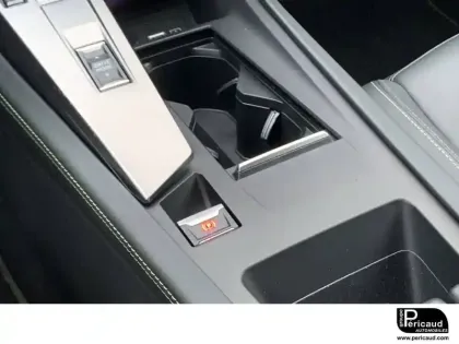 Photo 54 Peugeot 408  PHEV 225 e-EAT8
