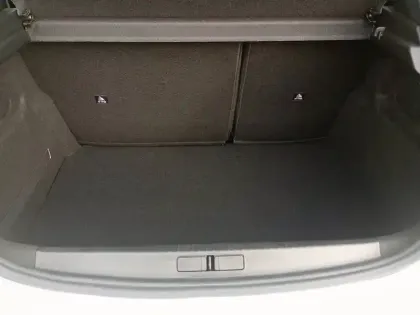 Photo 21 Peugeot 208  PureTech 75 S&S BVM5