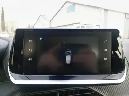 Photo 30 Peugeot 208  PureTech 75 S&S BVM5