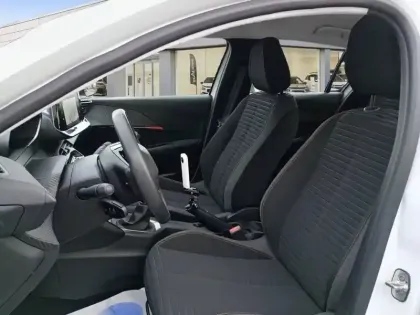 Photo 8 Peugeot 208  PureTech 75 S&S BVM5