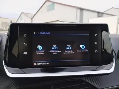 Photo 13 Peugeot 208  PureTech 75 S&S BVM5