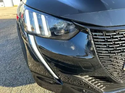 Photo 15 Peugeot 208  PureTech 100 S&S BVM6