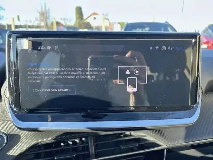 Photo 18 Peugeot 208  Electrique 51 kWh 156ch