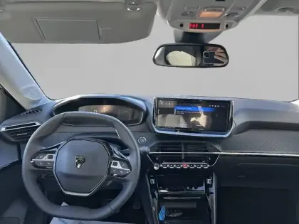 Photo 7 Peugeot 208  Electrique 51 kWh 156ch