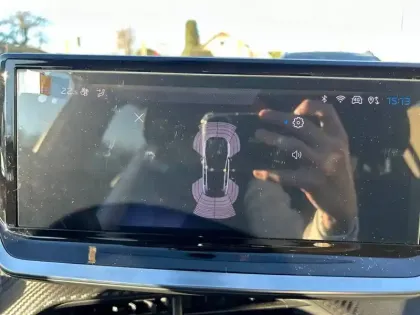 Photo 20 Peugeot 208  Electrique 51 kWh 156ch