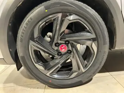 Photo 9 DS DS 3  Crossback PureTech 130ch Performance Line + Automatique 7cv