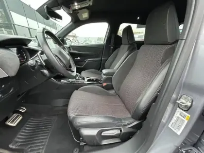 Photo 6 DS DS 3  Crossback PureTech 130ch Performance Line + Automatique 7cv