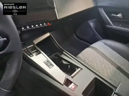 Photo 13 Peugeot 408  PureTech 130 ch S&S EAT8