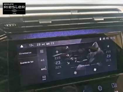 Photo 19 Peugeot 408  PureTech 130 ch S&S EAT8