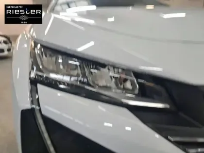 Photo 15 Peugeot 408  PureTech 130 ch S&S EAT8