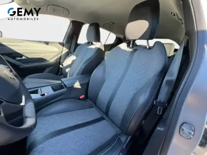 Photo 8 Peugeot 408  PHEV 180 e-EAT8
