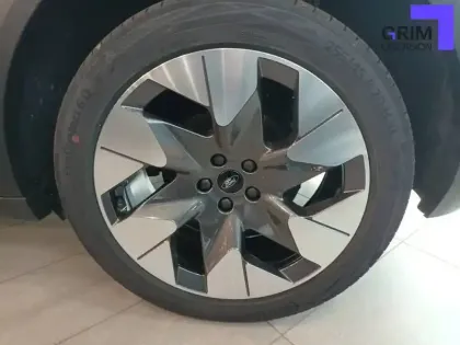 Photo 79 Ford Explorer  AWD Extended Range 79 kWh 340 ch