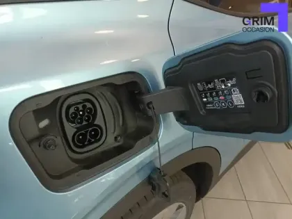 Photo 57 Ford Explorer  AWD Extended Range 79 kWh 340 ch