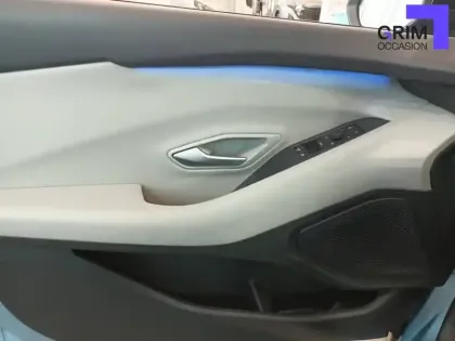 Photo 86 Ford Explorer  AWD Extended Range 79 kWh 340 ch