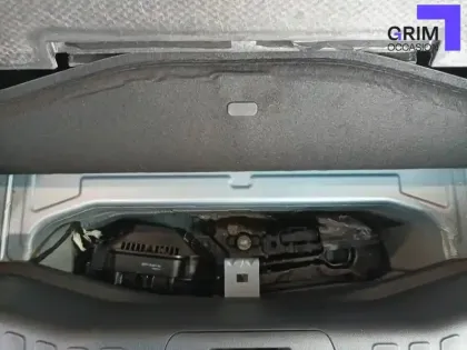 Photo 62 Ford Explorer  AWD Extended Range 79 kWh 340 ch