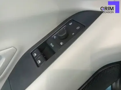 Photo 85 Ford Explorer  AWD Extended Range 79 kWh 340 ch