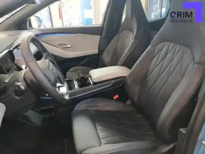 Photo 36 Ford Explorer  AWD Extended Range 79 kWh 340 ch